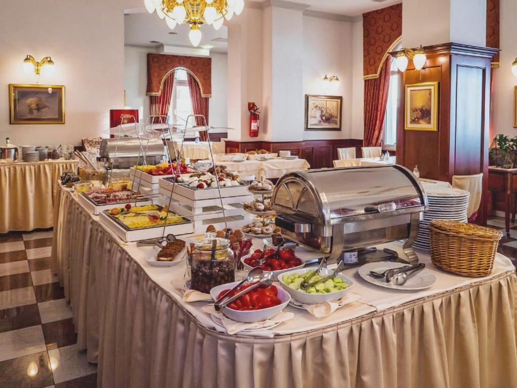 Hotel Savoy Opatija Zewnętrze zdjęcie